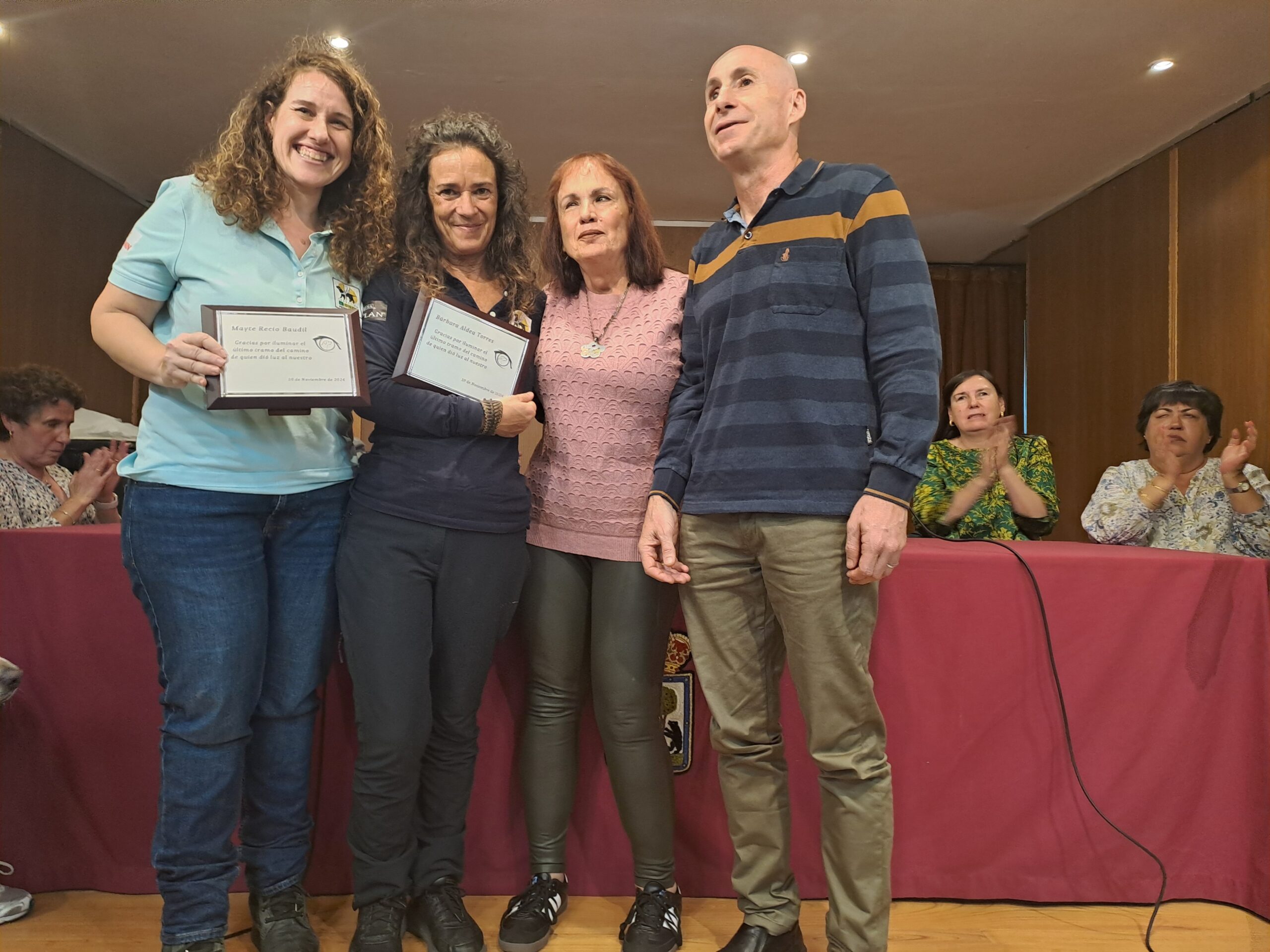 Barbara y Mayte con Agapito Blanco