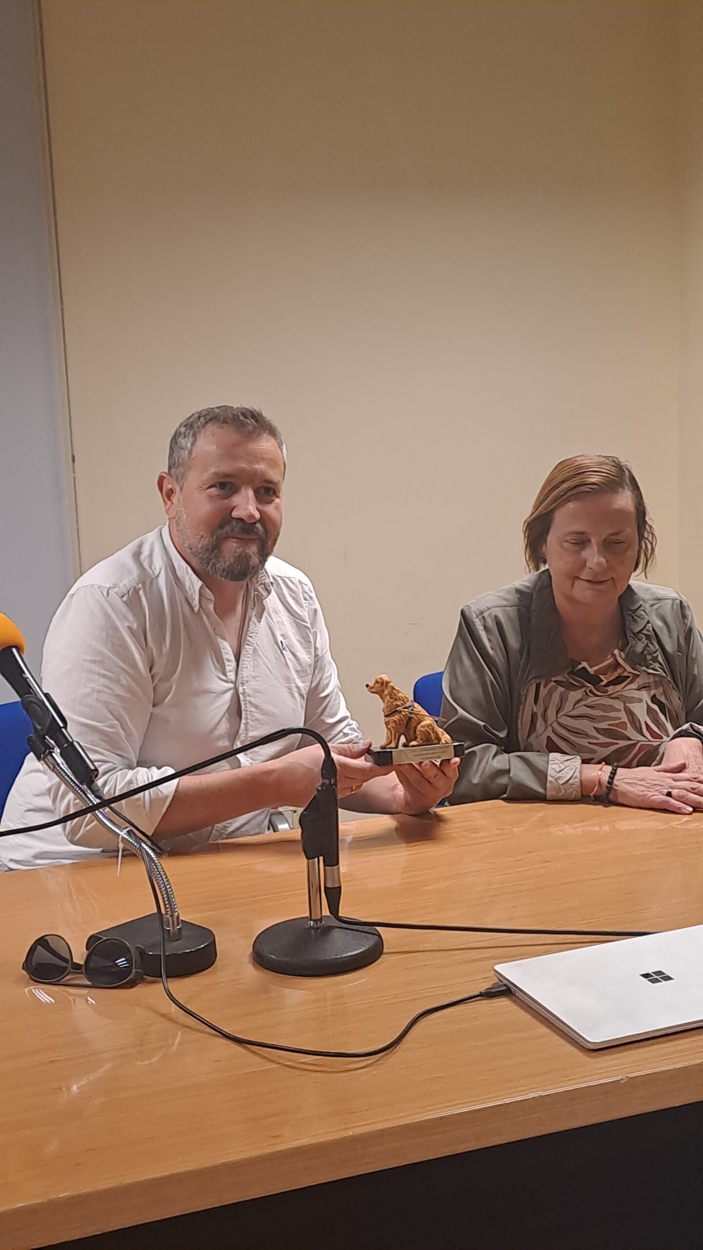 Pepe Bolaño con Nieves Torres, miembro de la junta directiva